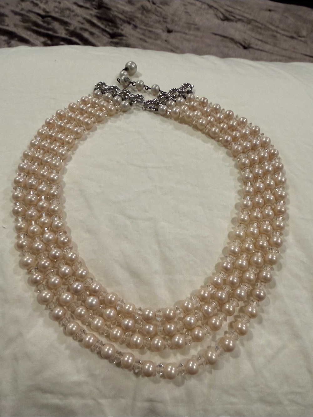 Multi-Strand Pearl Choker Necklace in Cream